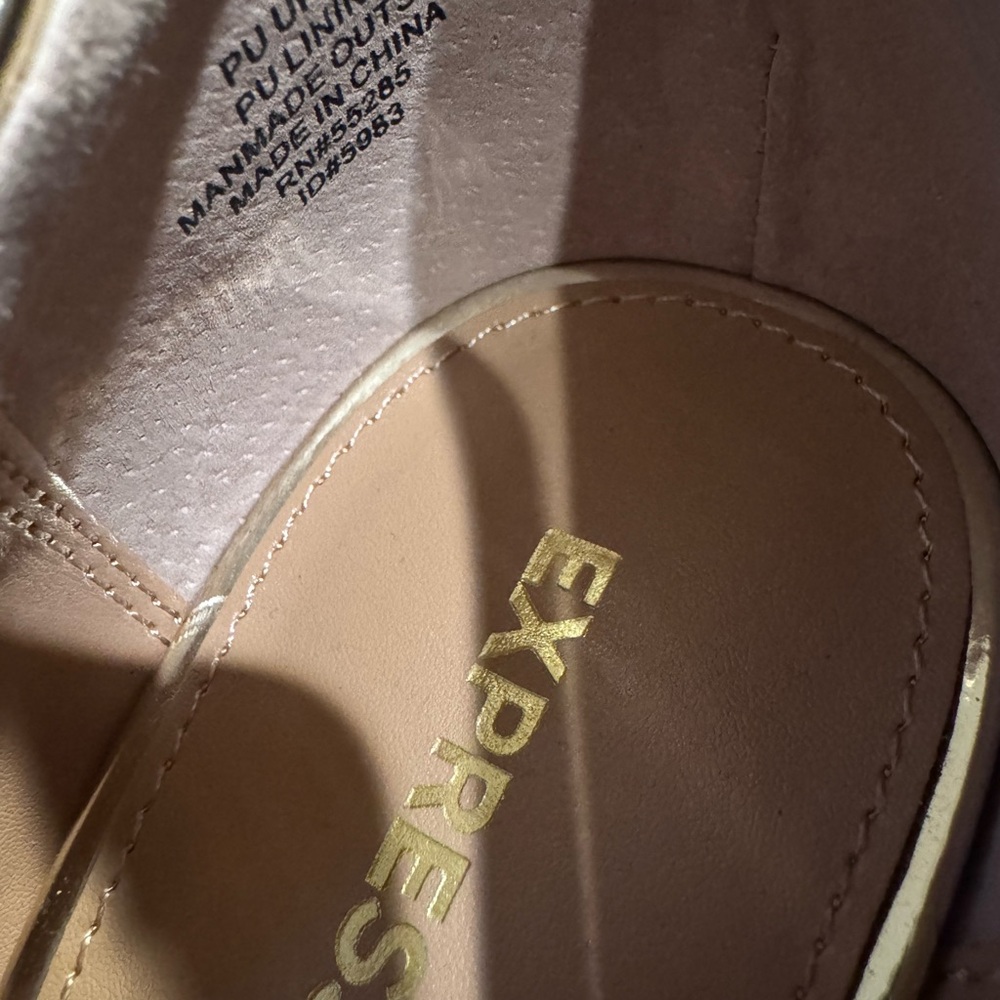 Express Gold Heels - Picture 8 of 8